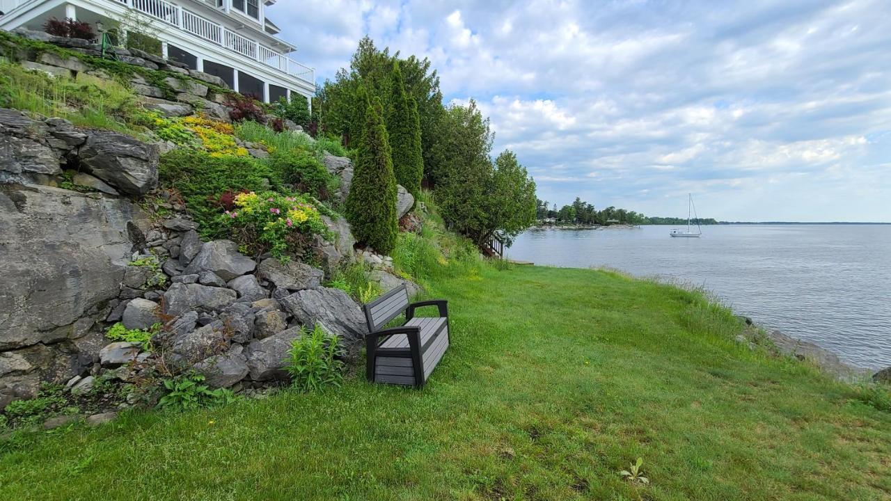 Loza House Adirondack Skydeck Unit Lake Front Apartment Plattsburgh Exterior photo