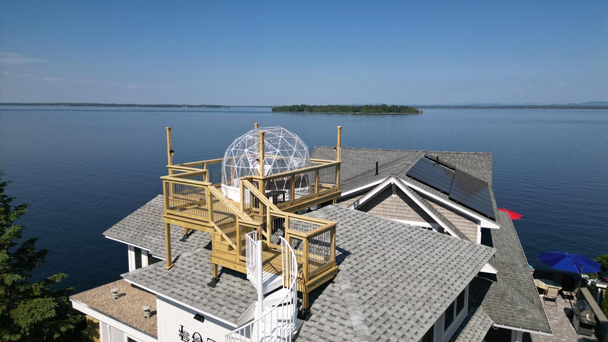 Loza House Adirondack Skydeck Unit Lake Front Apartment Plattsburgh Exterior photo